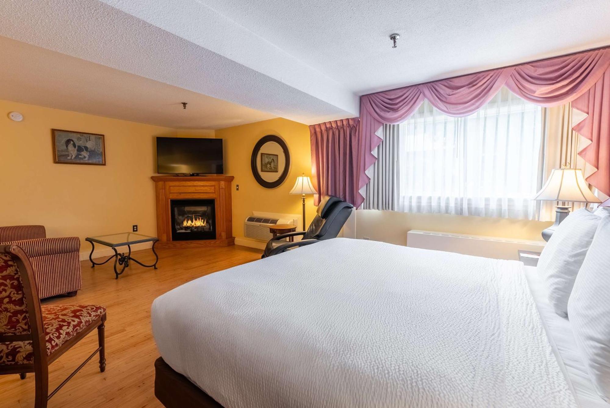 Fireside Inn & Suites Waterville Esterno foto